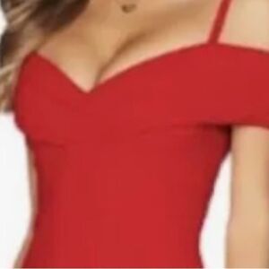 LOVE, NICKIE LEW NWTSize S